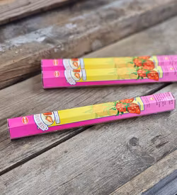 HEM - Strawberry, rökelsepinnar