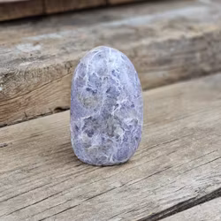 Lepidolit, polerad kristall stående friform #2