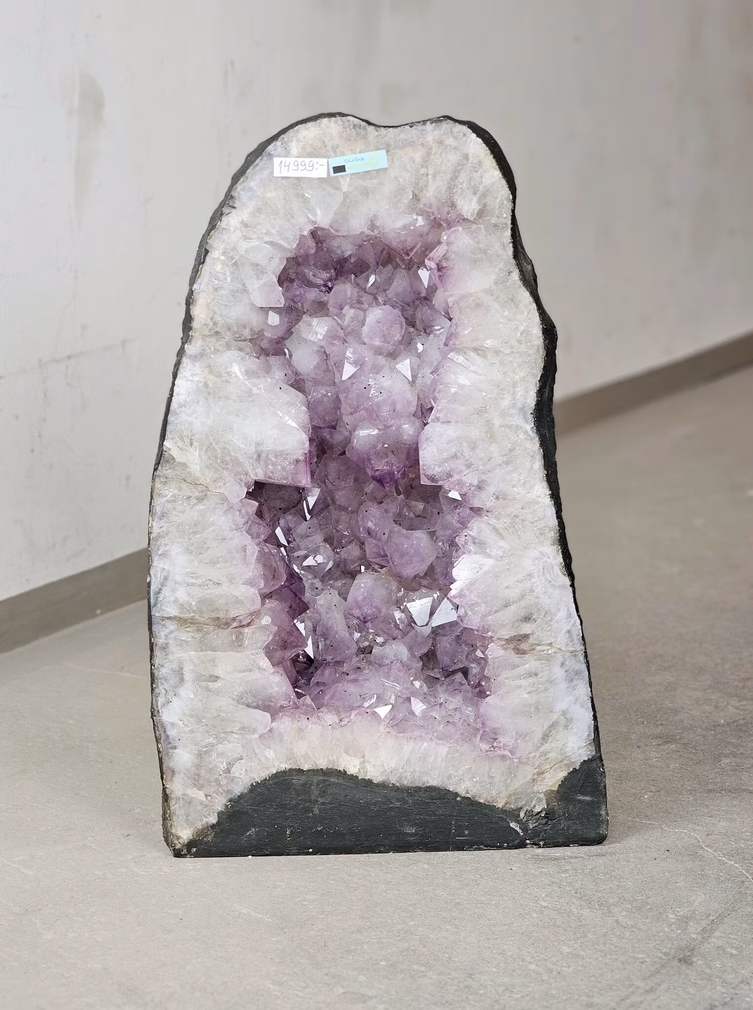 Ametistgrotta 54,45 kg