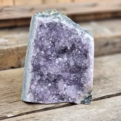 Ametistkluster, stående #25