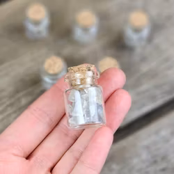 Agat, kristallchips i glasflaska