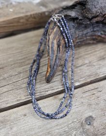 Iolit (Vattensafir), halsband 4mm facetterade pärlor 925s.