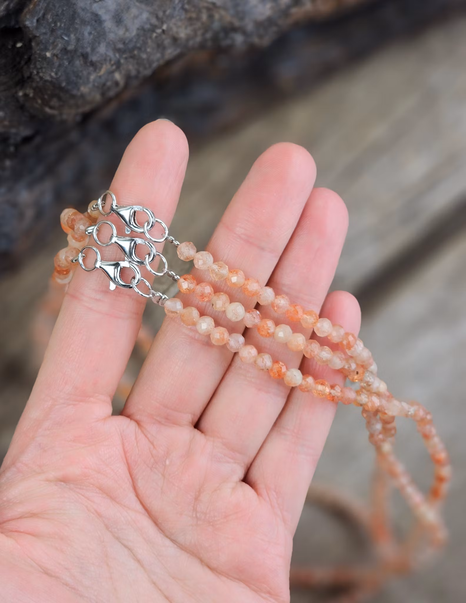 Solsten, halsband 4mm facetterade pärlor 925s.