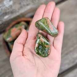 Unakit, stor trumlad