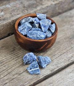 Sodalit, liten rå