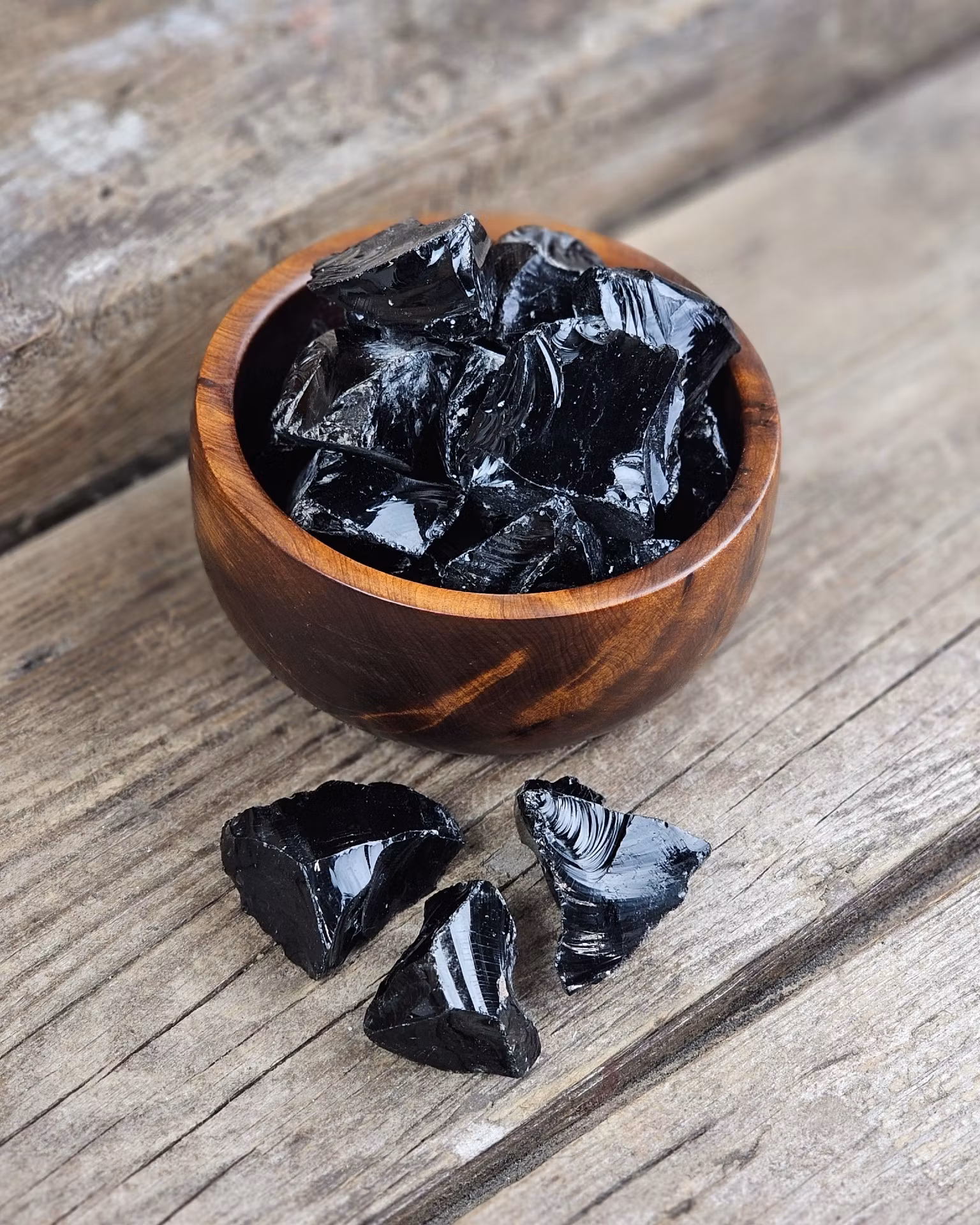 Svart Obsidian, liten rå