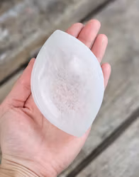 Vit Selenit, oval skål 10 cm