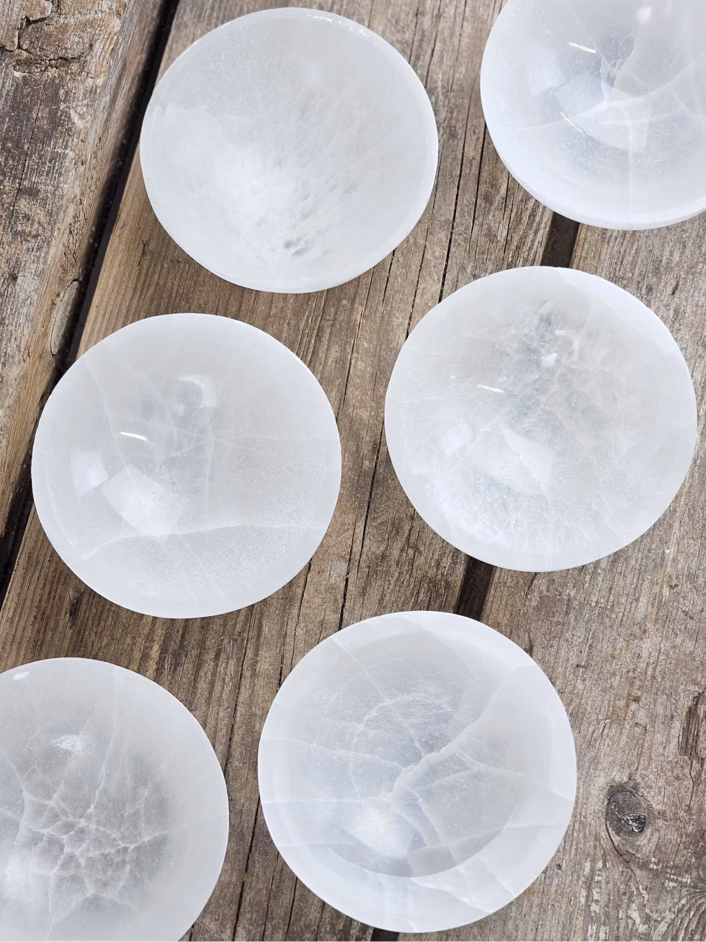 Vit Selenit, rund skål 10 cm
