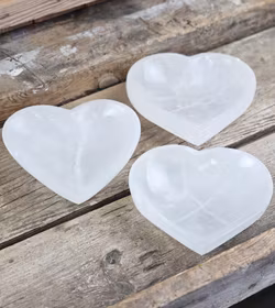 Vit Selenit, extra stort hjärta skål 15 cm