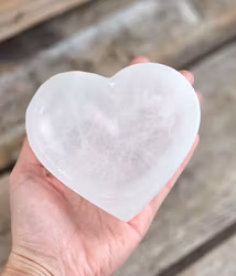 Vit Selenit, hjärta skål 10 cm