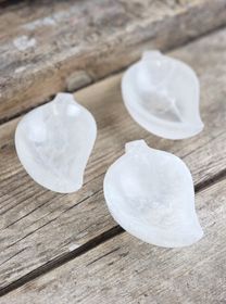 Vit Selenit, litet löv skål 10 cm