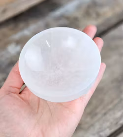 Vit Selenit, liten rund skål 8 cm