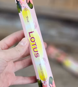 Tulasi - Lotus, rökelsepinnar