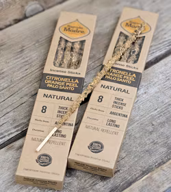 Sagrada Madre Natural line - Citronella, Apelsinskal & Palo Santo, rökelsepinnar