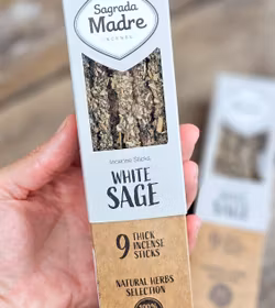 Sagrada Madre - Vit Salvia & Copal, rökelsepinnar