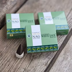 Vijayshree - Golden Nag White Sage, rökelsekoner