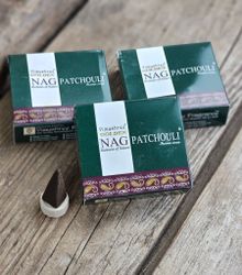 Vijayshree - Golden Nag Patchouli, rökelsekoner