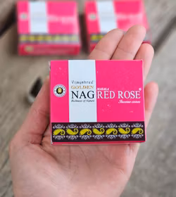 Vijayshree - Golden Nag Red Rose, rökelsekoner