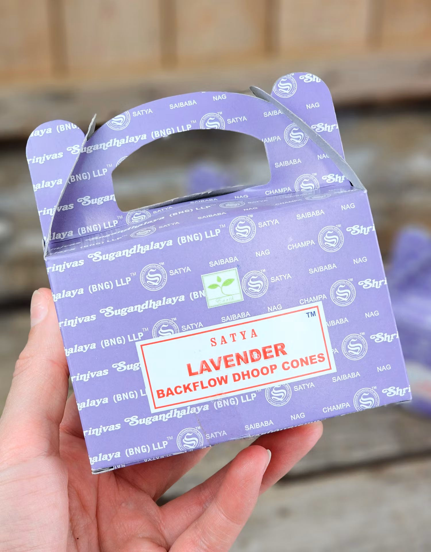 Satya - Lavender, rökelsekoner backflow