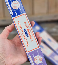 Satya Sai Baba Combo Serie - Nag Champa och French Lavender, rökelsepinnar