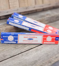 Satya Sai Baba Combo Serie - Nag Champa och Dragon's Blood, rökelsepinnar