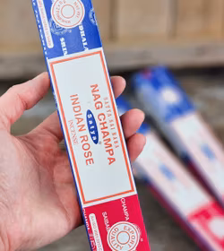 Satya Sai Baba Combo Serie - Nag Champa och Indian Rose, rökelsepinnar