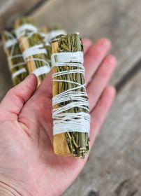 Palo Santo (Heligt trä) i kombination med Vinruta (Ruda Rue)