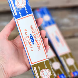 Satya Sai Baba Combo Serie - Nag Champa och Palo Santo, rökelsepinnar