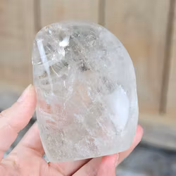 Bergkristall, polerad kristall stående friform #2