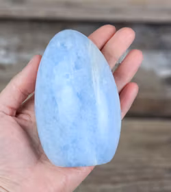 Blå Kalcit, polerad kristall stående friform #5