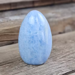 Blå Kalcit, polerad kristall stående friform #5