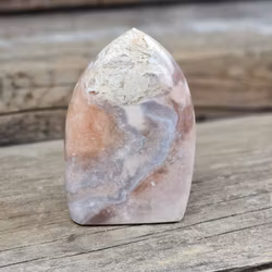 Rosa Ametist, polerad kristall stående #20