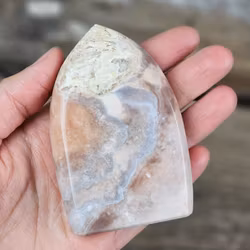 Rosa Ametist, polerad kristall stående #20