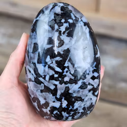 Indigo Gabbro, polerad kristall stående friform #20