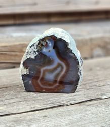 Agat, stående #25