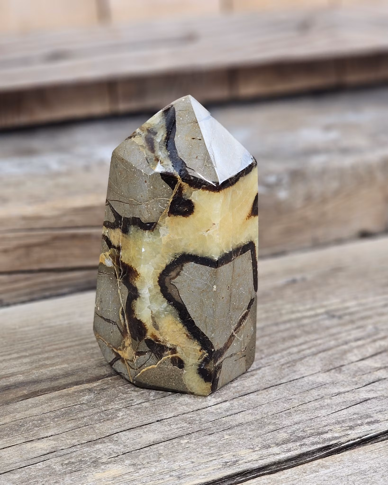 Septarian (Draksten), spets