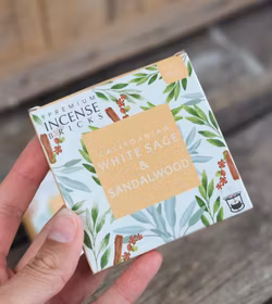 Aromafume - White Sage & Sandalwood, rökelsebrickor