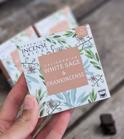 Aromafume - White Sage & Frankincense, rökelsebrickor
