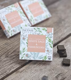 Aromafume - White Sage & Frankincense, rökelsebrickor