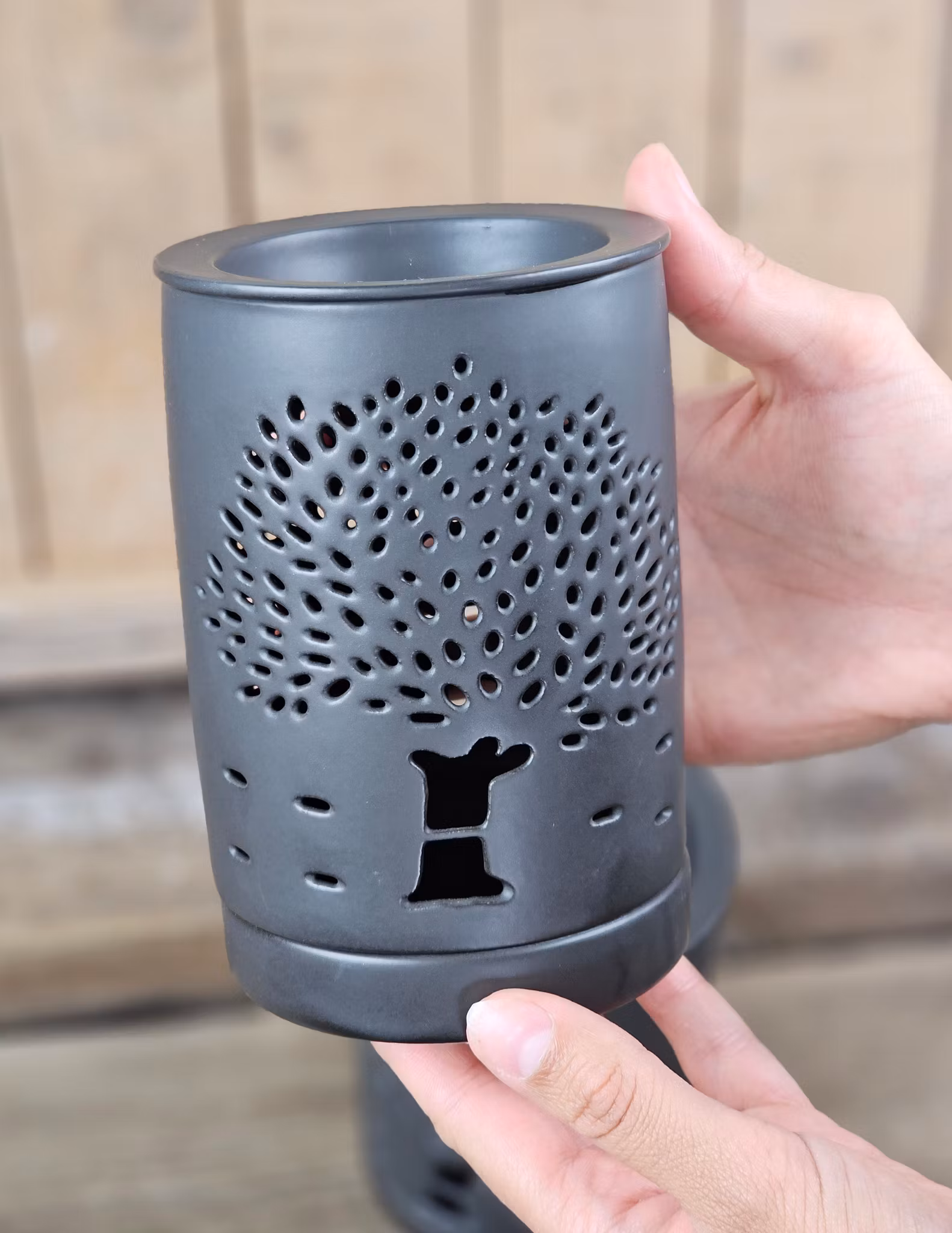 Aromalampa, diffuser svart keramik Tree Of Life
