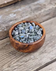 Labradorit, små trumlade