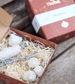 Sagrada Madre - Herbal Kit White Frankincense & White Yagra, Prosperity