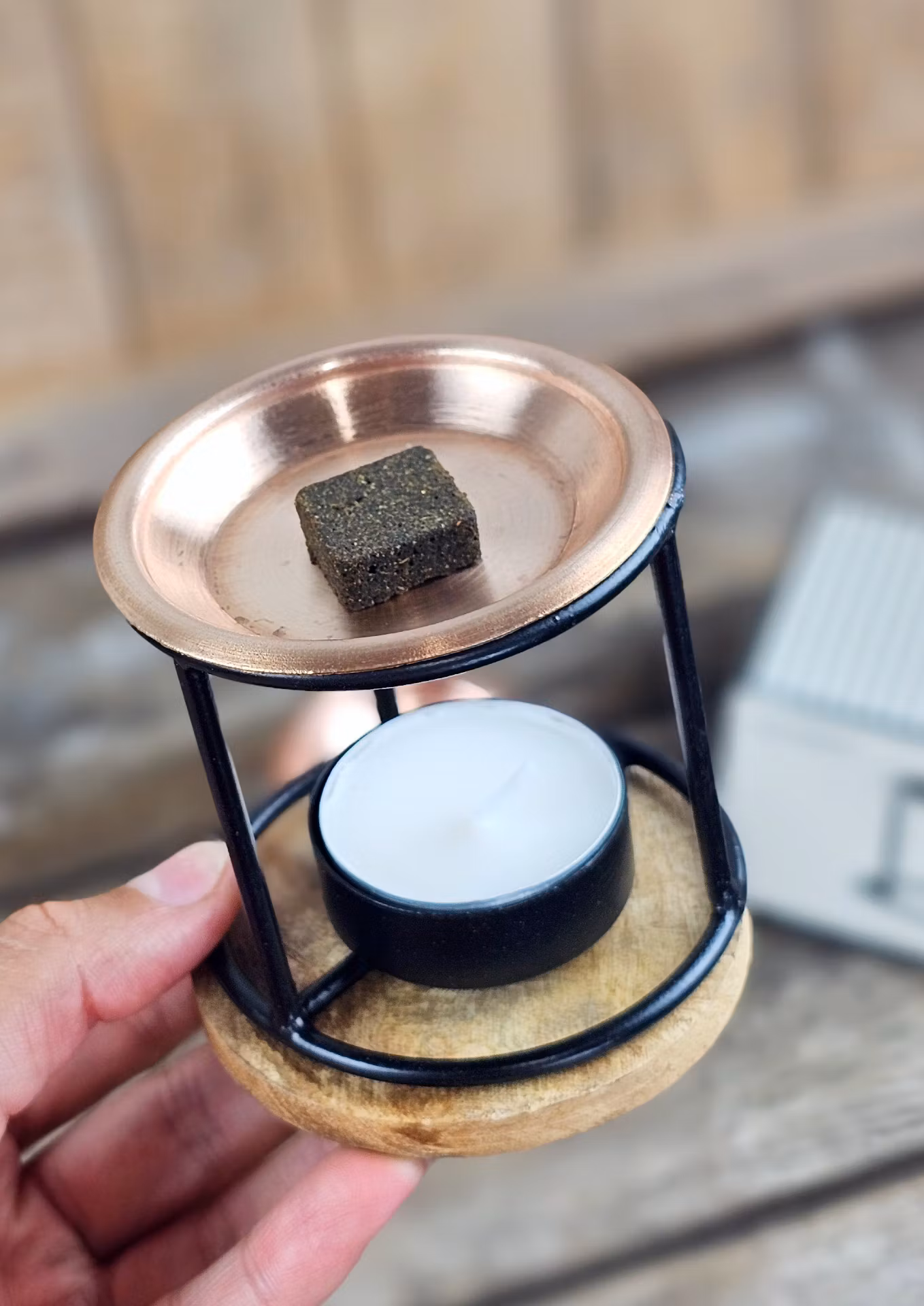 Brännare för rökelsebrickor, svart/koppar med trä