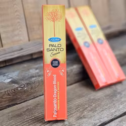 Ullas Palo Santo Serie - Dragons Blood, rökelsepinnar