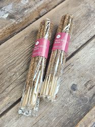 Sagrada Madre Line x 20 (Savings Pack) - Palo Santo med Rosor, rökelsepinnar