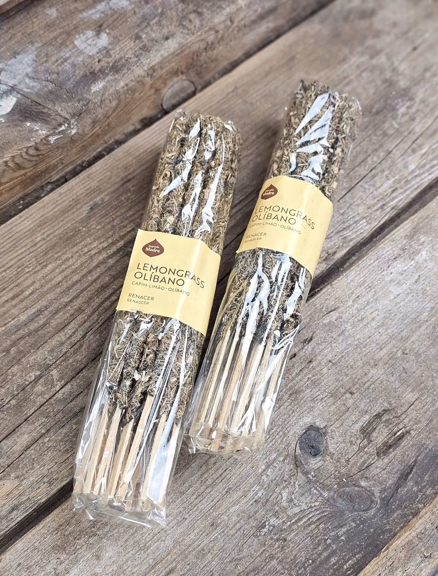 Sagrada Madre Line x 20 (Savings Pack) - Lemongrass & Olibanum, rökelsepinnar