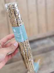 Sagrada Madre Line x 20 (Savings Pack) - Palo Santo med Fresias, rökelsepinnar