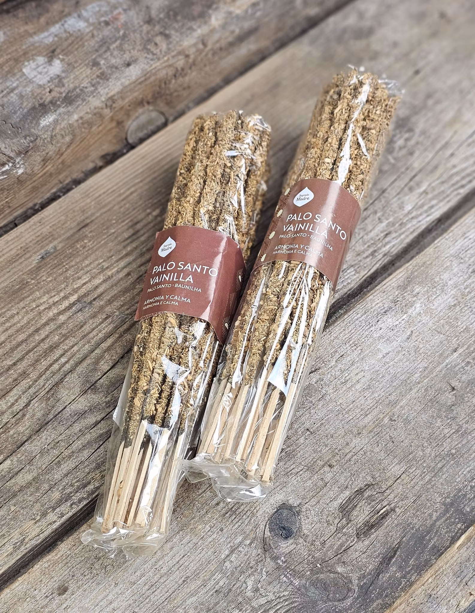 Sagrada Madre Line x 20 (Savings Pack) - Palo Santo med Vanilj, rökelsepinnar