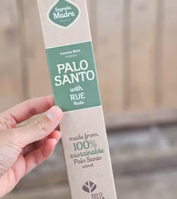 Sagrada Madre - Palo Santo med Vinruta, rökelsepinnar