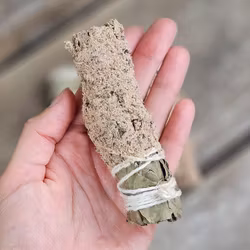 Sagrada Madre Sahumitos - Smudge Sandalwood